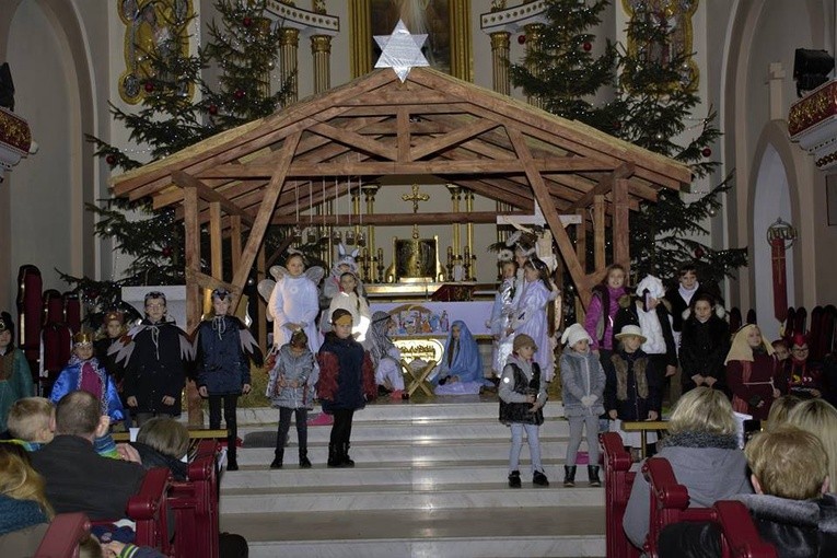 Jasełka w sanktuarium Miłosierdzia Bożego w Świebodzinie