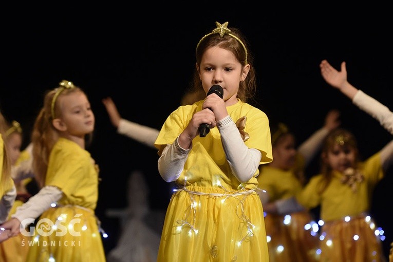 Trzeci dzień Świdnickiego Przeglądu Zespołów Kolędniczych