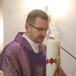 Pożegnanie śp. bp. Tadeusza Pieronka w Radziechowach