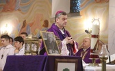 Pożegnanie śp. bp. Tadeusza Pieronka w Radziechowach