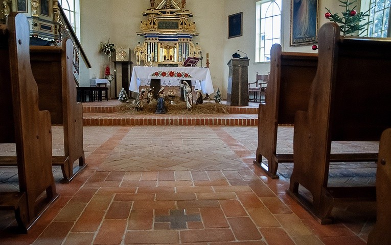 Kościół w Sianowie po remoncie