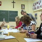 Rozporządzenie ministra gwarantuje dwie godziny religii w tygodniu