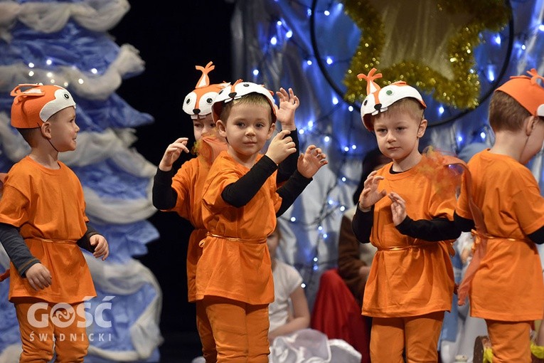 Ostatni dzień Świdnickiego Przeglądu Zespołów Kolędniczych
