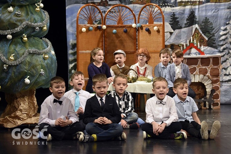 Ostatni dzień Świdnickiego Przeglądu Zespołów Kolędniczych