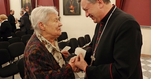 Odnaleźć radość i być dobrym jak chleb