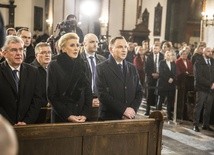 Prezydent i premier na Mszy św. w intencji śp. Pawła Adamowicza