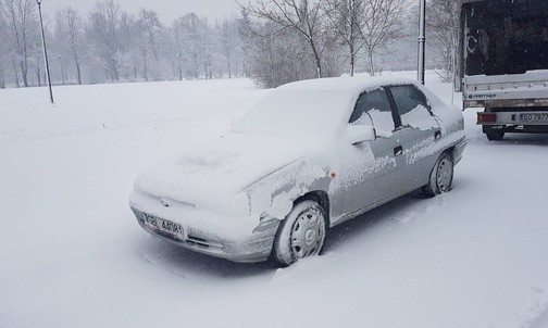 Mandat za nieodśnieżone auto