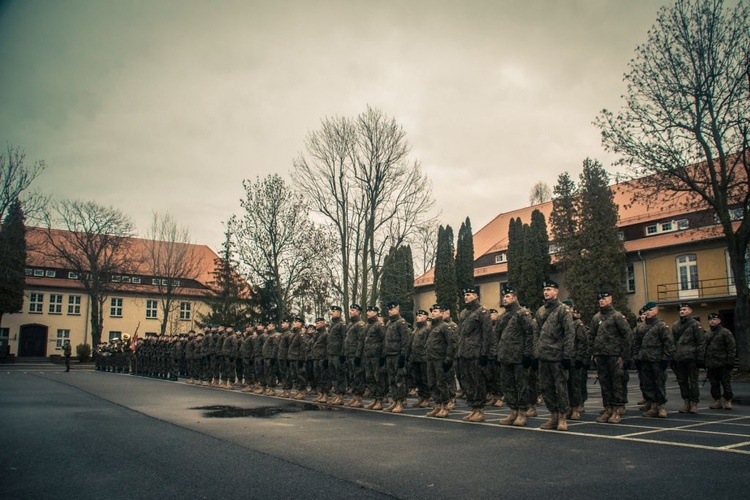 Trójka już w kraju