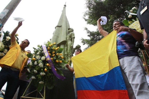 Papież potępił zamach w Kolumbii