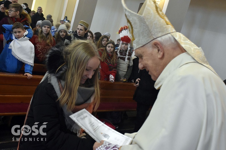 Kolędnicy misyjni w Dzierżoniowie