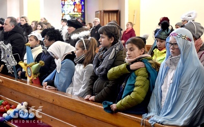 Kolędnicy misyjni w Dzierżoniowie