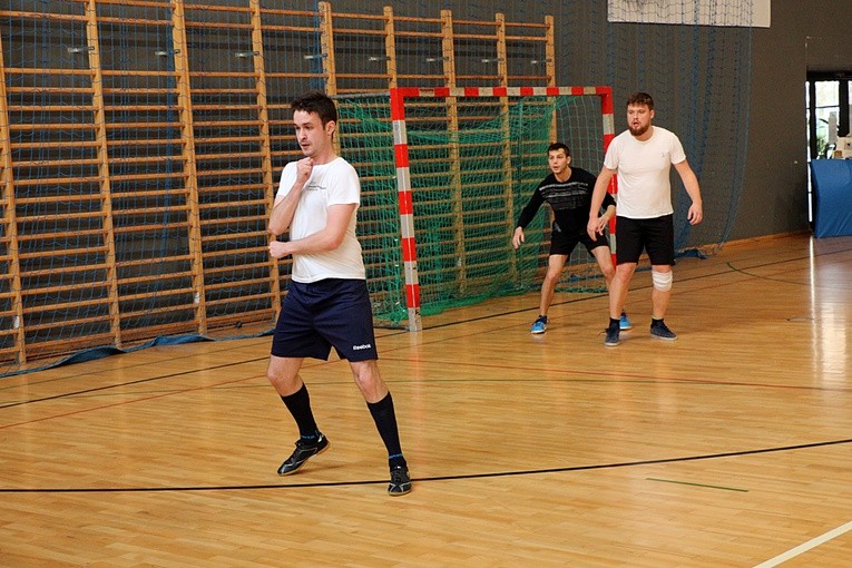 Turniej Wrocławskich Wspólnot i Ruchów Chrześcijańskich, cz. 1