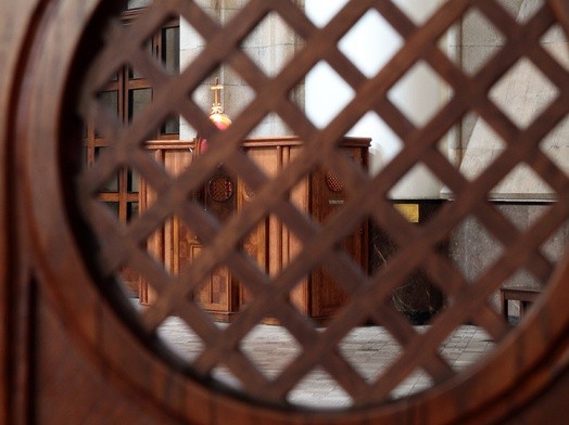 Papieski konfesjonał w więzieniu