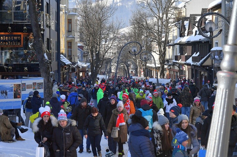 Puchar Świata w skokach narciarskich - konkurs drużynowy 