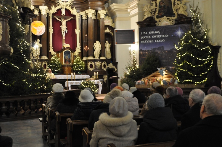 Eucharystia pamięci o zmarłych ludziach ekumenii