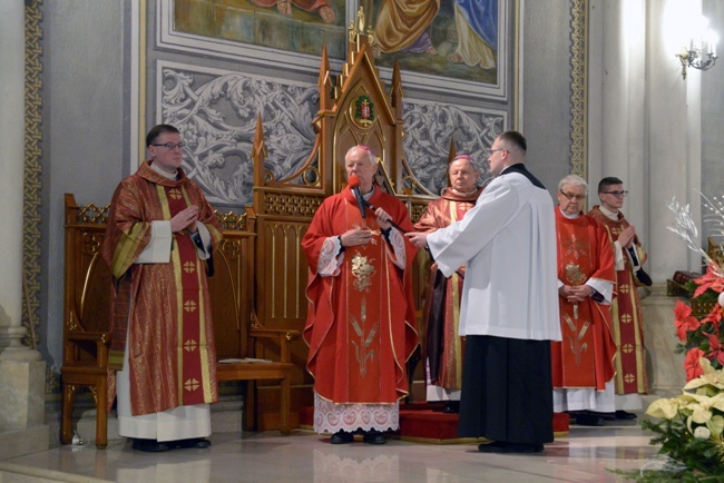 Msza św. w intencji bp. Henryka Tomasika