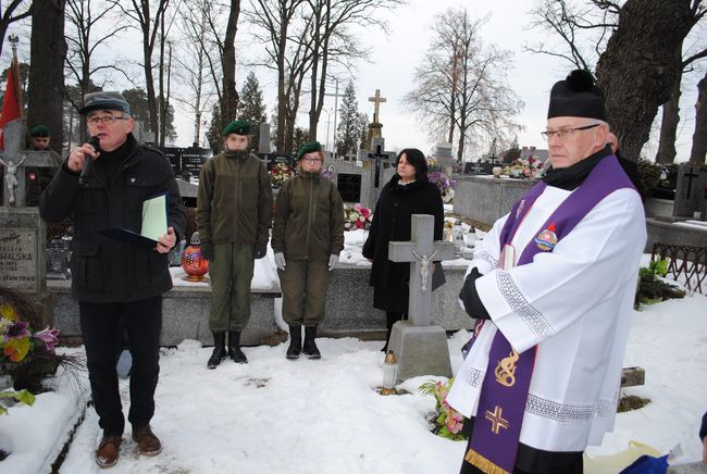 Odsłonięcie pomnika ks. Jana Chryzostoma Miksiewicza. Rudnik nad Sanem