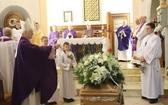 Pogrzeb śp. ks. kan. Zdzisława Zieleźnika w Czechowicach-Dziedzicach