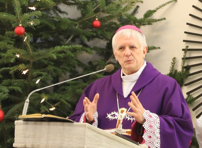 Pogrzeb śp. ks. kan. Zdzisława Zieleźnika w Czechowicach-Dziedzicach