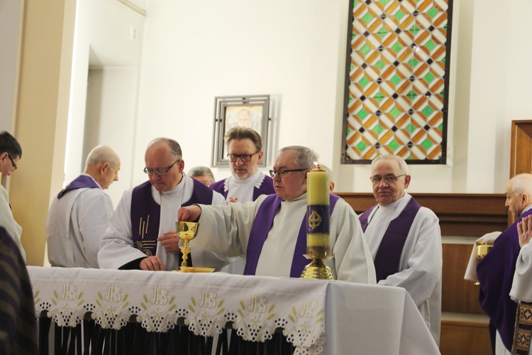 Pogrzeb śp. ks. kan. Zdzisława Zieleźnika w Czechowicach-Dziedzicach