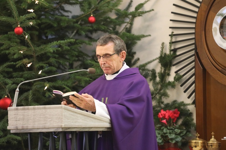 Pogrzeb śp. ks. kan. Zdzisława Zieleźnika w Czechowicach-Dziedzicach