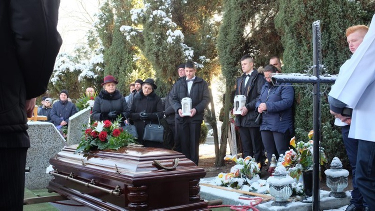 Pogrzeb ks. Romana Prosnowskiego
