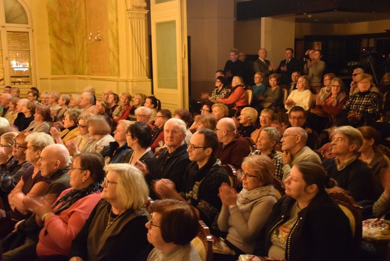 Koncert retro z okazji Dnia Babci i Dziadka