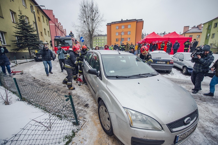 Inauguracja akcji "Droga pożarowa, drogą życia"