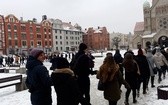 W Rudzie Śląskiej maturzyści zatańczyli poloneza na rynku