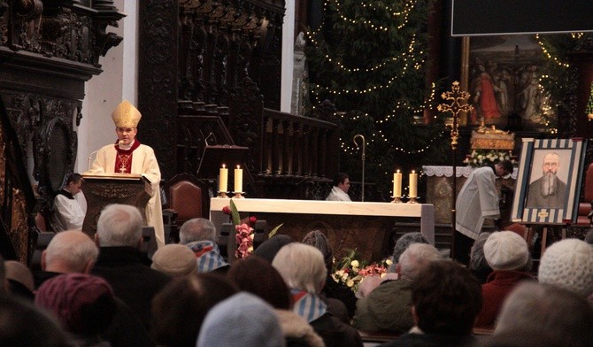 Homilię wygłosił bp Zbigniew Zieliński