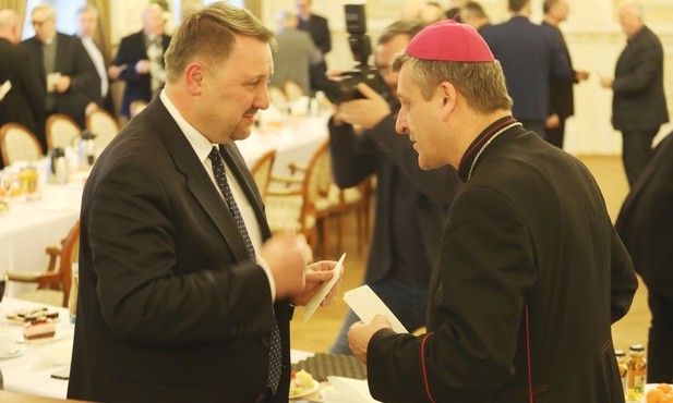 Życzenia złożyli sobie także bp Roman Pindel i prezydent Jarosław Klimaszewski