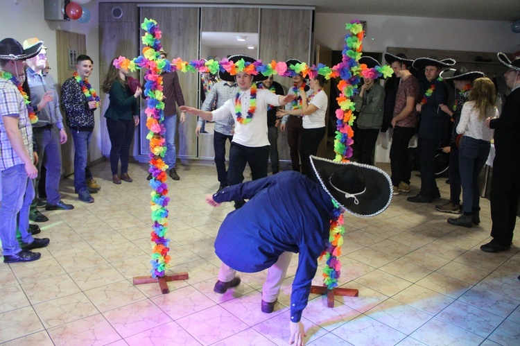 Fiesta panamska na tarnowskiej Tratwie