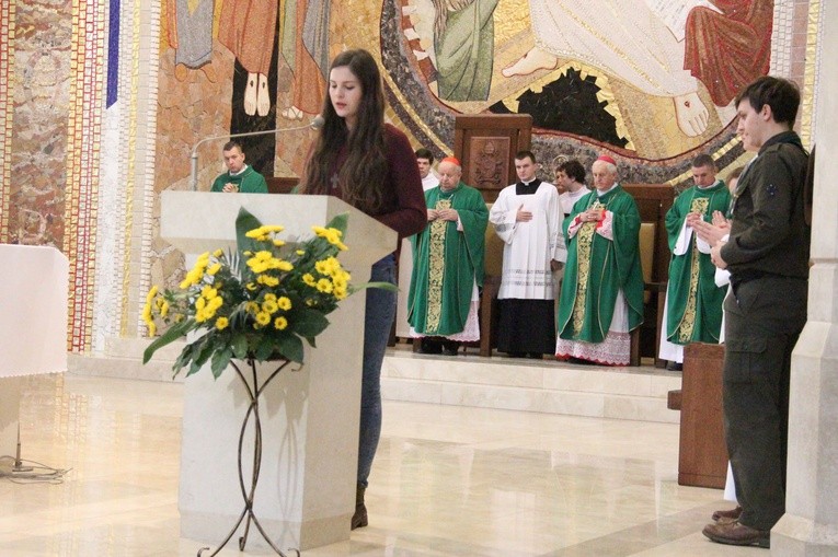 Panama w Krakowie - Eucharystia w sanktuarium św. Jana Pawła II