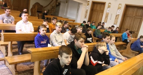 Równlegle z Panamą