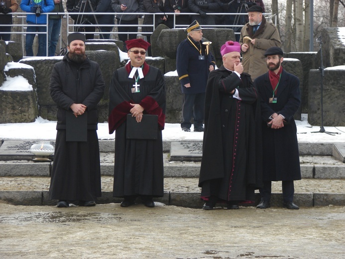 74. rocznica wyzwolenia KL Auschwitz - modlitwa byłych więźniów