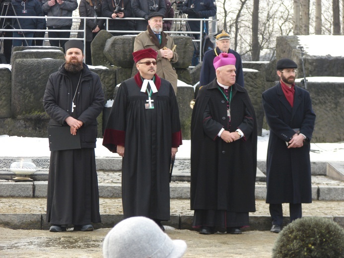 74. rocznica wyzwolenia KL Auschwitz - modlitwa byłych więźniów