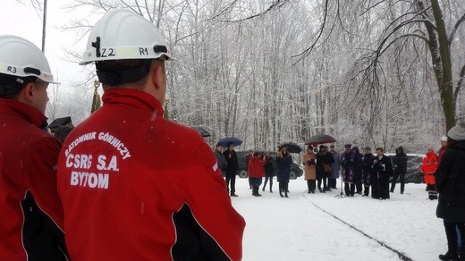 Uroczystości w 13. rocznicę tragedii na terenach MTK