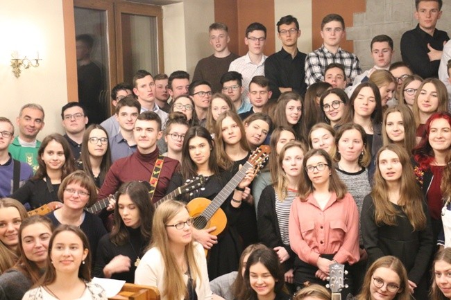 KODA i KAMuzo w Dąbrówce