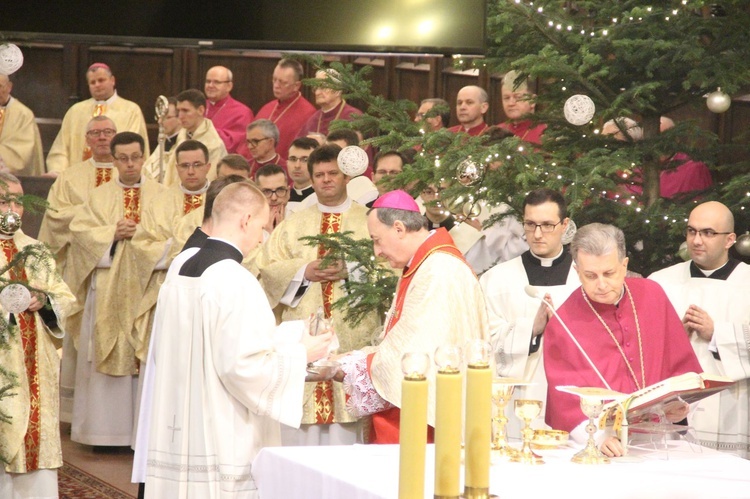 Rocznica poświęcenia katedry i nowi kanonicy