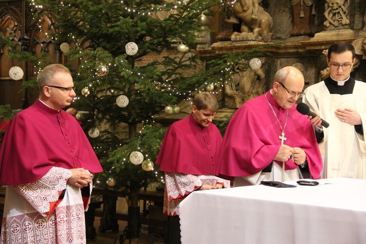 Rocznica poświęcenia katedry i nowi kanonicy