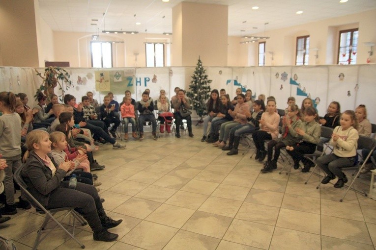 Harcerska akcja zimowa w Głubczycach