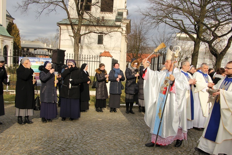 Dzień Życia Konsekrowanego w Łowiczu