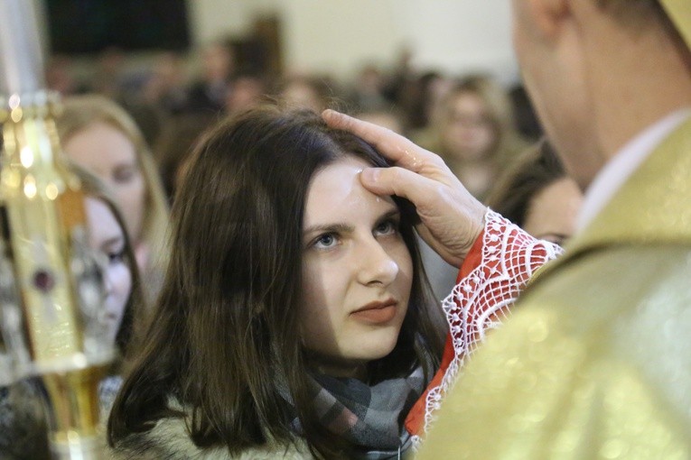 Bierzmowanie u MB Anielskiej w Dębicy