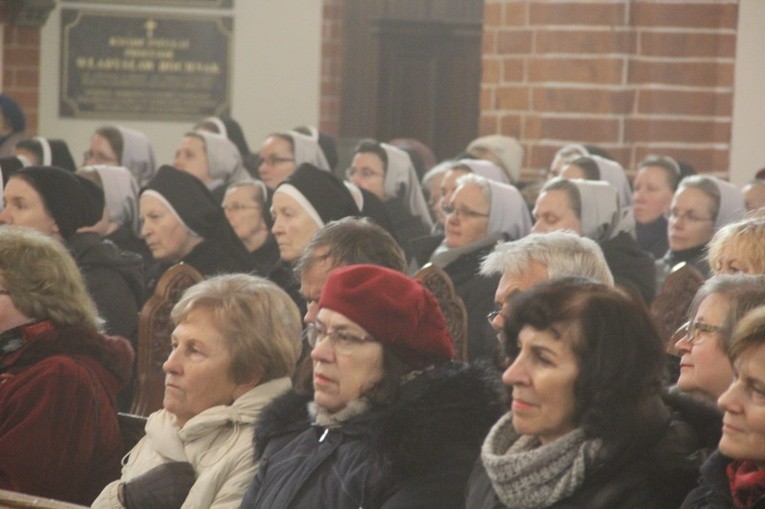 Śluby zakonne i... pustelnicze