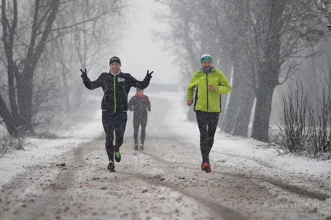 Trening przed "Biegiem do Pustego Grobu" w Nowej Soli