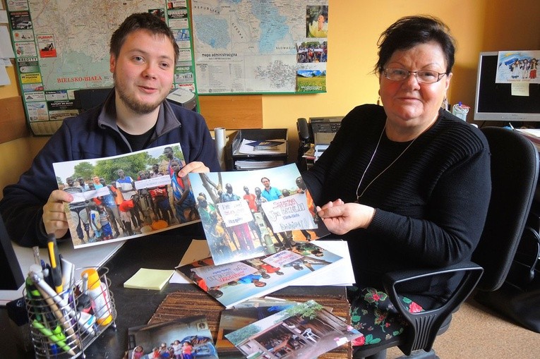 Maria Froncz i Jan Zacharejko zaangażowani w "Makulatury na misje - akcja Peru"