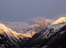 Polak wśród ofiar lawiny w masywie Mont Blanc