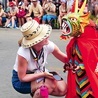 Tradycyjna parada odbywa się zwykle w Boże Ciało. Uczestniczą w niej wszyscy mieszkańcy diecezji.