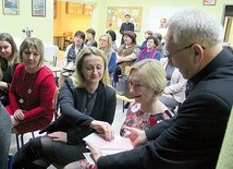 Spotkanie dla nauczycieli zorganizował ks. Edward Mikoś, dekanalny duszpasterz tego środowiska.