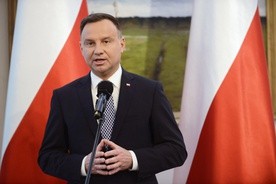 Andrzej Duda: Ze zdumieniem przyjąłem tweeta Donalda Tuska 